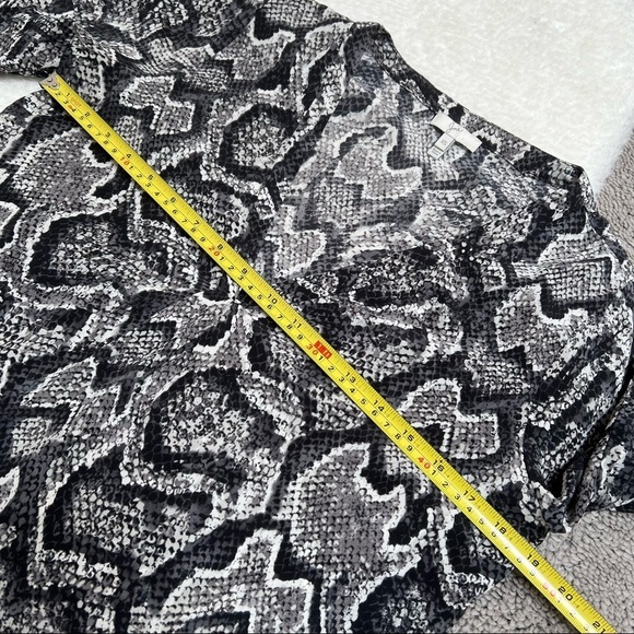 Joie Silk Blouse - Picture 7 of 12